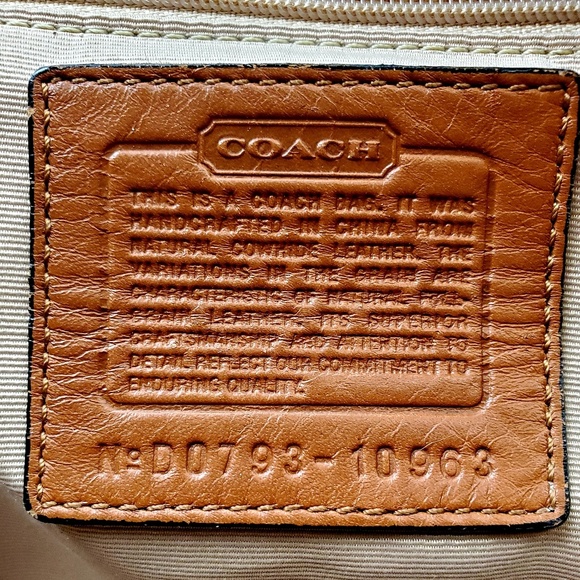 Coach Chelsea Handbag - Picture 4 of 4